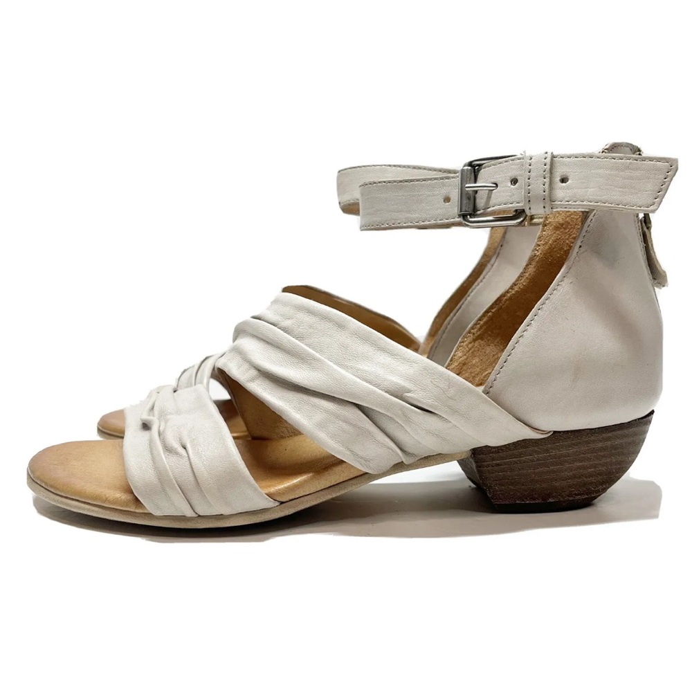 Miz Mooz Taupe Gray Leather Cassie Heeled Sandals Size 8/38 W
